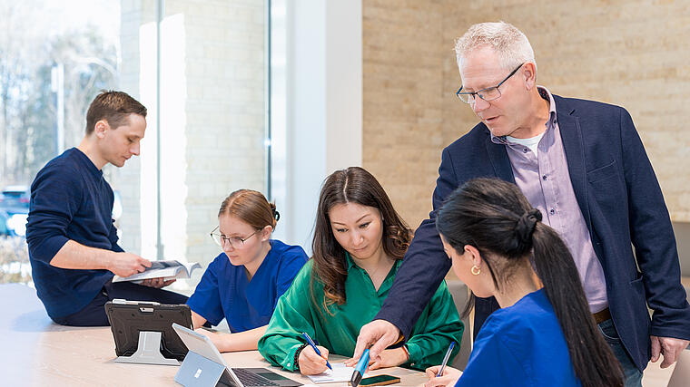 Duale Pflegeausbildung