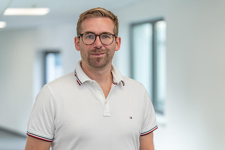 Carl-Wilhelm Borgs Oberarzt Sektionsleiter Sporttraumatologie und arthroskopische Chirurgie, Krankenhaus Düren